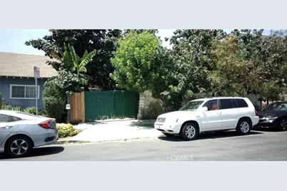 1127 N Commonwealth Avenue, Los Angeles, CA 90029 - Photo 1
