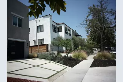 1127 N Commonwealth Avenue, Los Angeles, CA 90029 - Photo 15