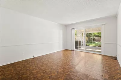 20027 Blythe Street, Winnetka, CA 91306 - Photo 11