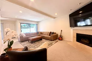 5800 Owensmouth Ave, Woodland Hills, CA 91367 - Photo 9