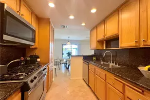 5800 Owensmouth Ave, Woodland Hills, CA 91367 - Photo 7