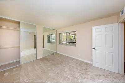 5540 Owensmouth Avenue #205, Woodland Hills, CA 91367 - Photo 13
