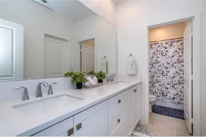 27562 Sparrow Court, Valencia, CA 91381 - Photo 35