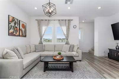 27562 Sparrow Court, Valencia, CA 91381 - Photo 13