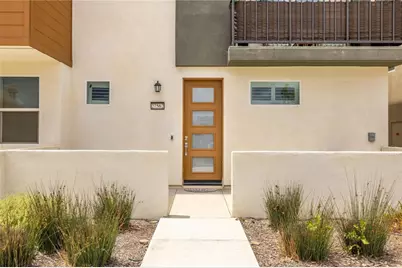27562 Sparrow Court, Valencia, CA 91381 - Photo 5