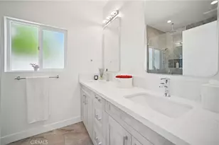 8434 Oakdale Ave, Winnetka, CA 91306 - Photo 49