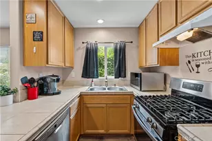 14552 Foothill, Sylmar, CA 91342 - Photo 13