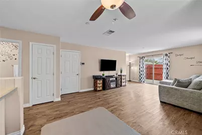 14552 Foothill, Sylmar, CA 91342 - Photo 17