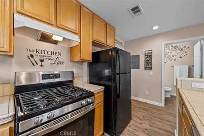 14552 Foothill, Sylmar, CA 91342 - Photo 13