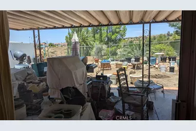 20129 Drasin, Canyon Country, CA 91351 - Photo 33