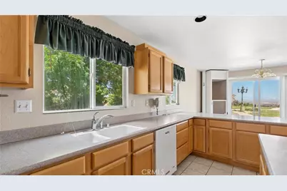 5739 Avenida Entrada, Palmdale, CA 93551 - Photo 19