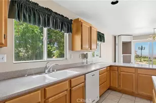5739 Avenida Entrada, Palmdale, CA 93551 - Photo 19