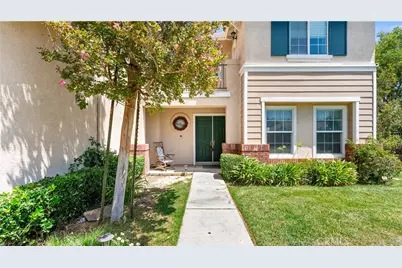 5739 Avenida Entrada, Palmdale, CA 93551 - Photo 5