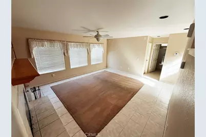 5739 Avenida Entrada, Palmdale, CA 93551 - Photo 7