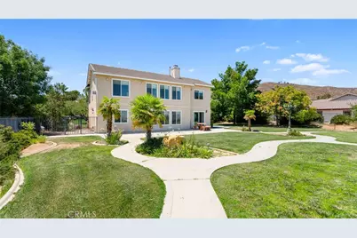 5739 Avenida Entrada, Palmdale, CA 93551 - Photo 47