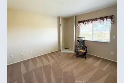 5739 Avenida Entrada, Palmdale, CA 93551 - Photo 15