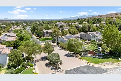 5739 Avenida Entrada, Palmdale, CA 93551 - Photo 53
