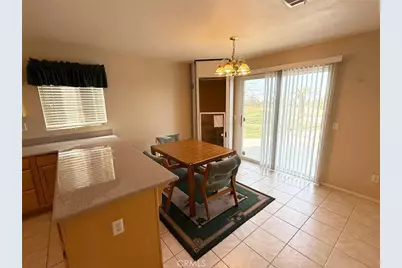 5739 Avenida Entrada, Palmdale, CA 93551 - Photo 11