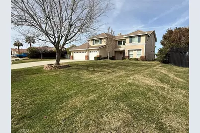 5739 Avenida Entrada, Palmdale, CA 93551 - Photo 3