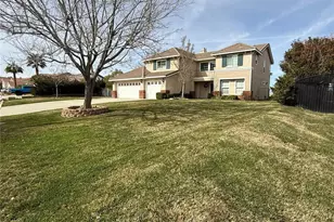 5739 Avenida Entrada, Palmdale, CA 93551 - Photo 3