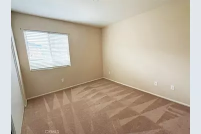 5739 Avenida Entrada, Palmdale, CA 93551 - Photo 17