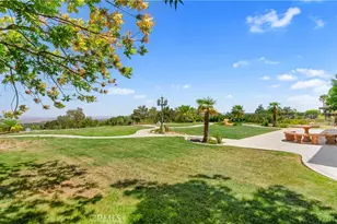 5739 Avenida Entrada, Palmdale, CA 93551 - Photo 43