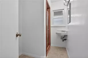 10542 White Oak Ave, Granada Hills, CA 91344 - Photo 19