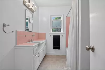 10542 White Oak Avenue, Granada Hills, CA 91344 - Photo 31