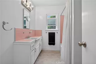 10542 White Oak Ave, Granada Hills, CA 91344 - Photo 31