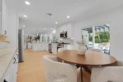27311 Country Glen, Agoura Hills, CA 91301 - Photo 13