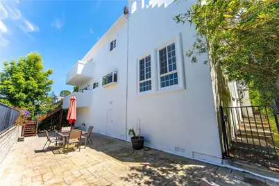 23665 Summit, Calabasas, CA 91302 - Photo 33