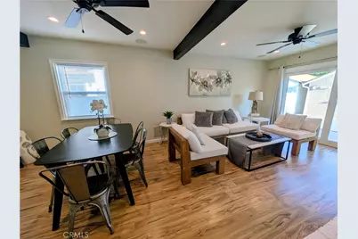 23130 Victory, Woodland Hills, CA 91367 - Photo 5