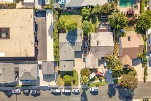 6819 Cantaloupe Ave, Van Nuys, CA 91405 - Photo 43