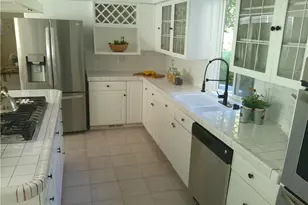 5430 Woodlake Ave, Woodland Hills, CA 91367 - Photo 35
