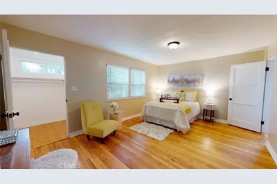 5430 Woodlake Avenue, Woodland Hills, CA 91367 - Photo 5