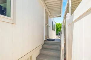 18145 Soledad Canyon, Canyon Country, CA 91387 - Photo 29
