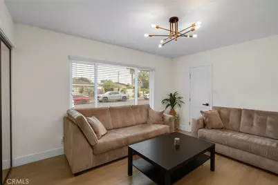 8064 Crosnoe, Panorama City, CA 91402 - Photo 13