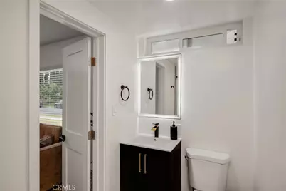 8064 Crosnoe, Panorama City, CA 91402 - Photo 15