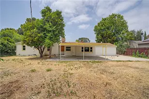 8408 Keokuk Ave, Winnetka, CA 91306 - Photo 9