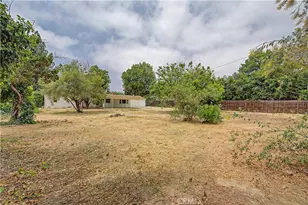 8408 Keokuk Ave, Winnetka, CA 91306 - Photo 11