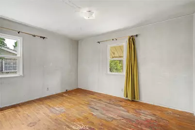 8408 Keokuk Avenue, Winnetka, CA 91306 - Photo 7