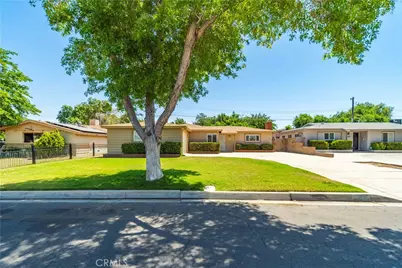 43736 Fern, Lancaster, CA 93534 - Photo 3