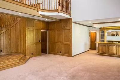 24537 Peachland Avenue, Newhall, CA 91321 - Photo 9