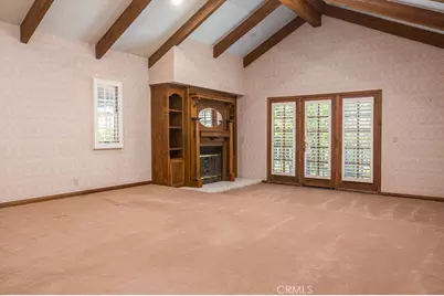 24537 Peachland Avenue, Newhall, CA 91321 - Photo 21