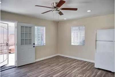 15450 Archwood, Van Nuys, CA 91406 - Photo 7