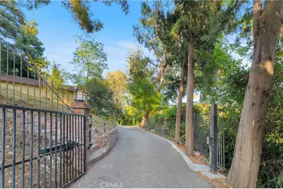 9925 Shadow Hills, Sunland, CA 91040 - Photo 73
