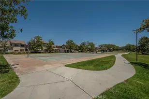 1738 Millpark, Simi Valley, CA 93065 - Photo 27