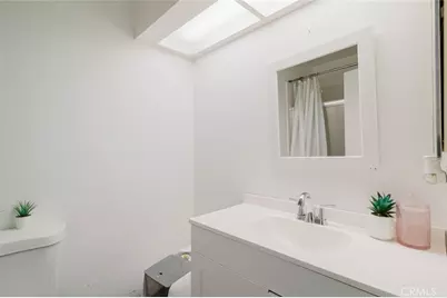 14345 Foothill Boulevard #107, Sylmar, CA 91342 - Photo 15