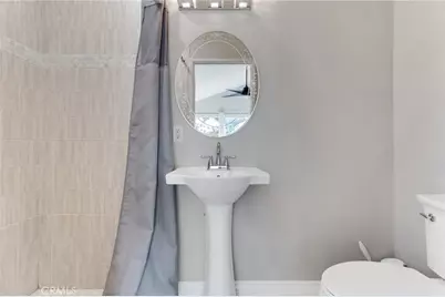 8430 Langdon Avenue #1, North Hills, CA 91343 - Photo 23