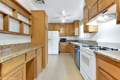 6444 Satsuma Avenue, North Hollywood, CA 91606 - Photo 11